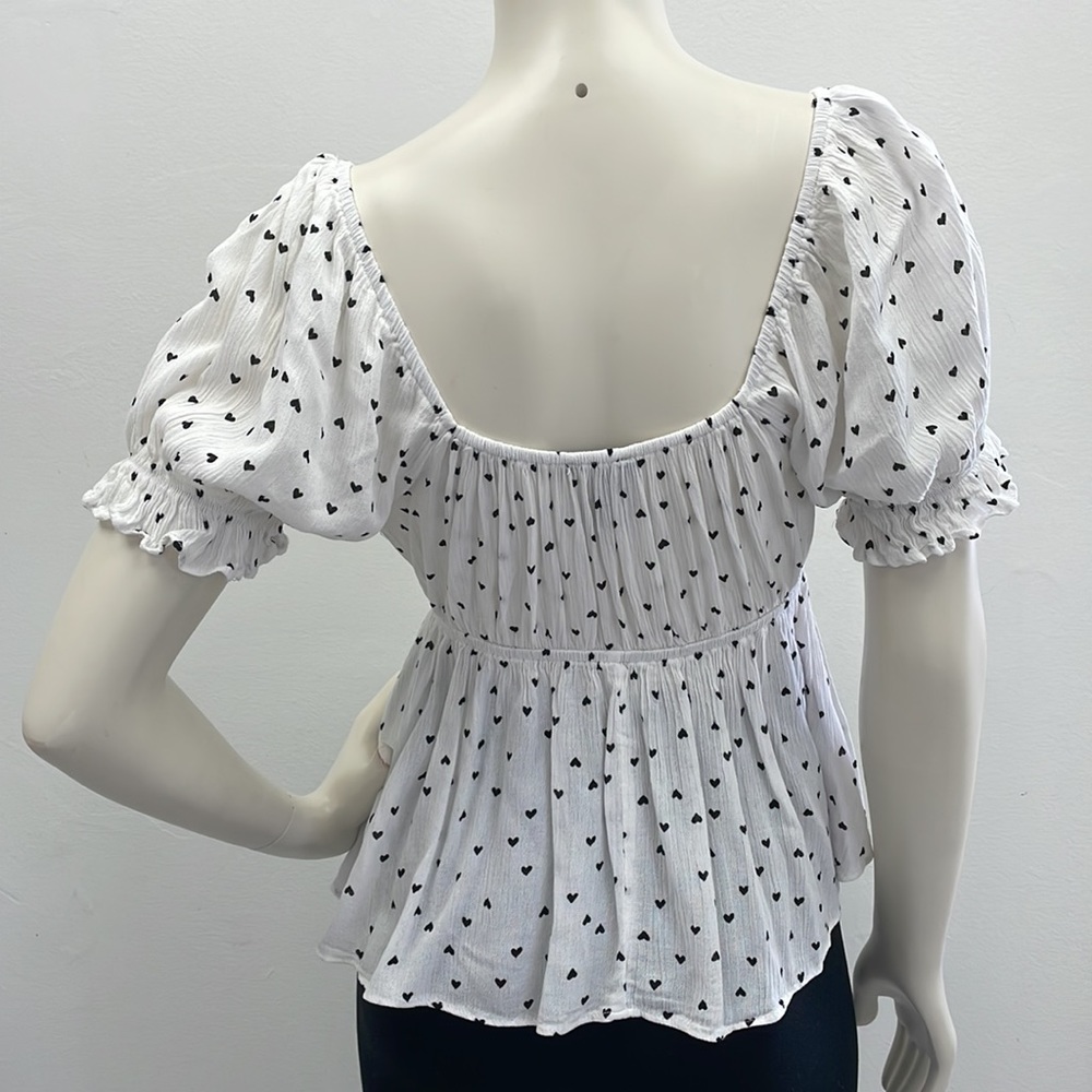 White/ Black Heart Puff Sleeve Top - Picture 3 of 15